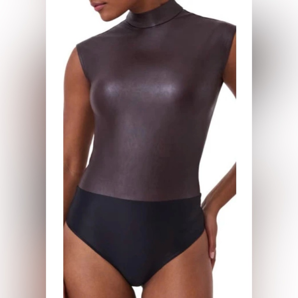 SPANX: Mock Neck Body Suit (Size S)